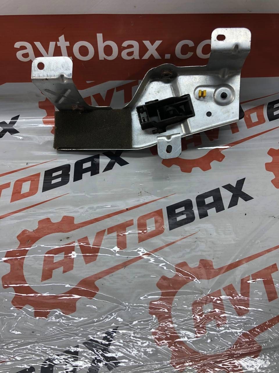Ручка двері передньої лівої внутрішньої FIAT Fiorino III 07-16 9101KP — Fiat Fiorino III