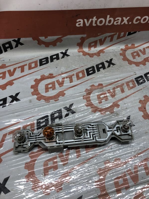 Плата заднього ліхтаря Ford Connect 2T1413N412AB — Ford Connect