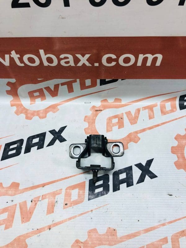 Петля кришки багажника права Peugeot 308 9677830180 — Peugeot 308
