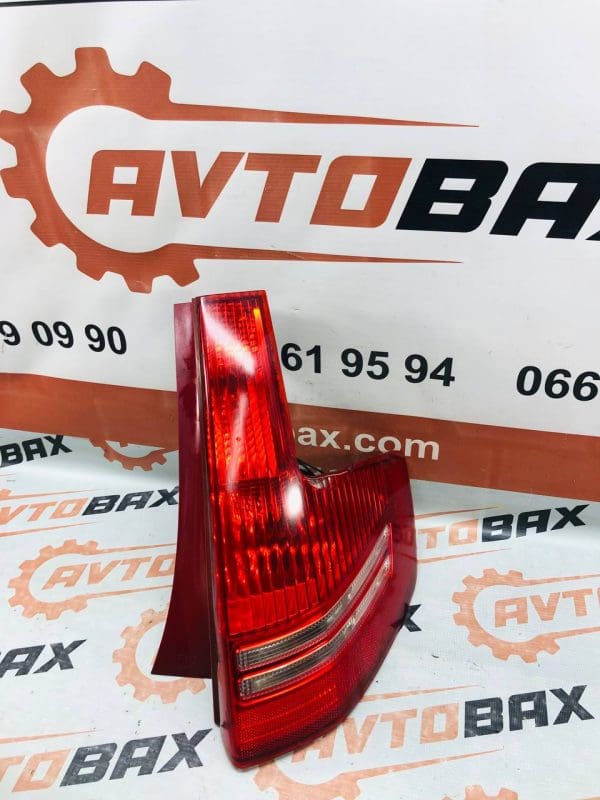 Ліхтар задній правий (дефект) Citroen C4 9655863980/4CZX-13450-A, 4CZX-13440-A — Citroen c4