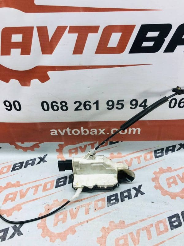 Електричний замок дверей передніх лівих Peugeot Partner 828406/ 9135EG, 1463200960 — Peugeot partner