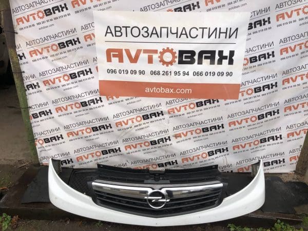 Решітка радіатора з 2007 Opel Vivaro 623100248R/623100252R, 623100253R — Opel Vivaro
