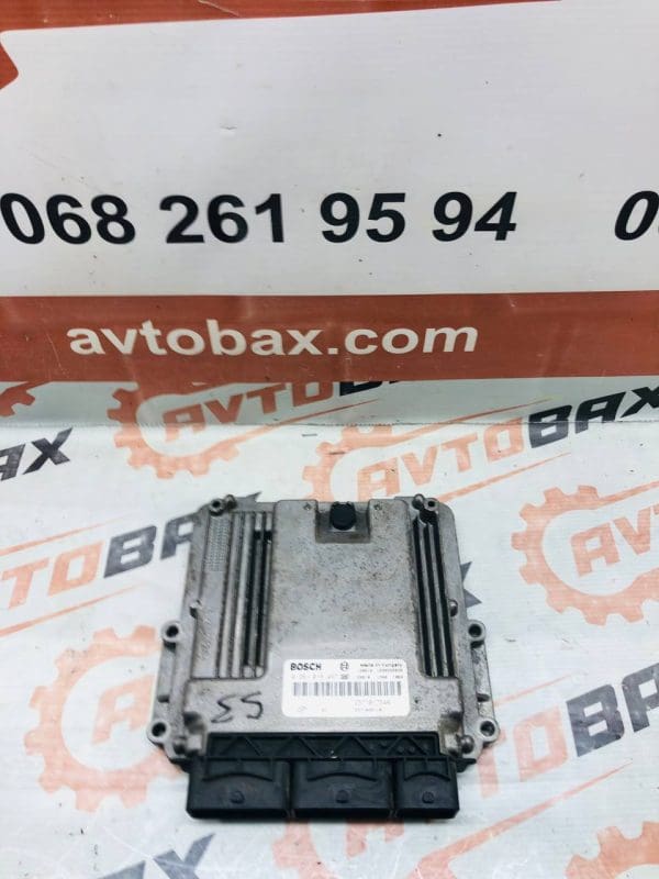 Електронний блок керування (ЕБК) (комп'ютер) Renault Trafic 0281019840/237101754R — Nissan Primastar