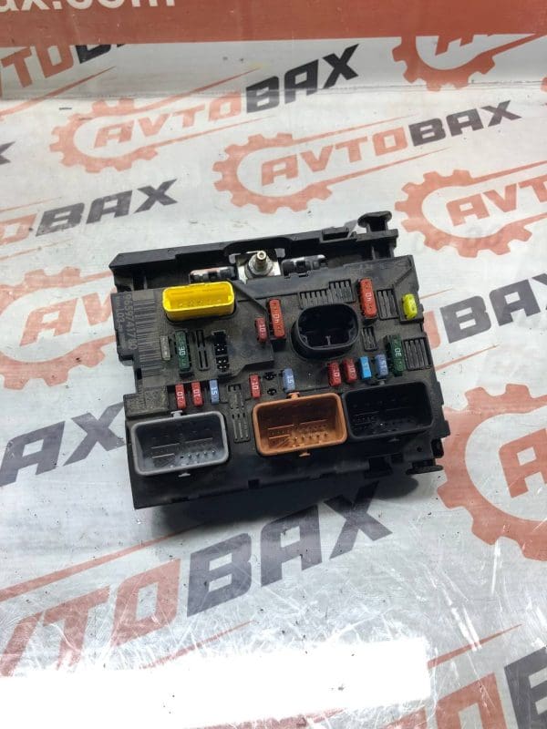 Електронний блок керування BSM Peugeot 308 9659741780 — Peugeot 308