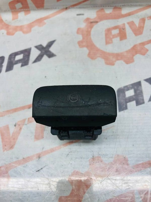 Кнопка стоянкового гальма (включення ручника) Peugeot 3008 9666405677 — Peugeot 3008