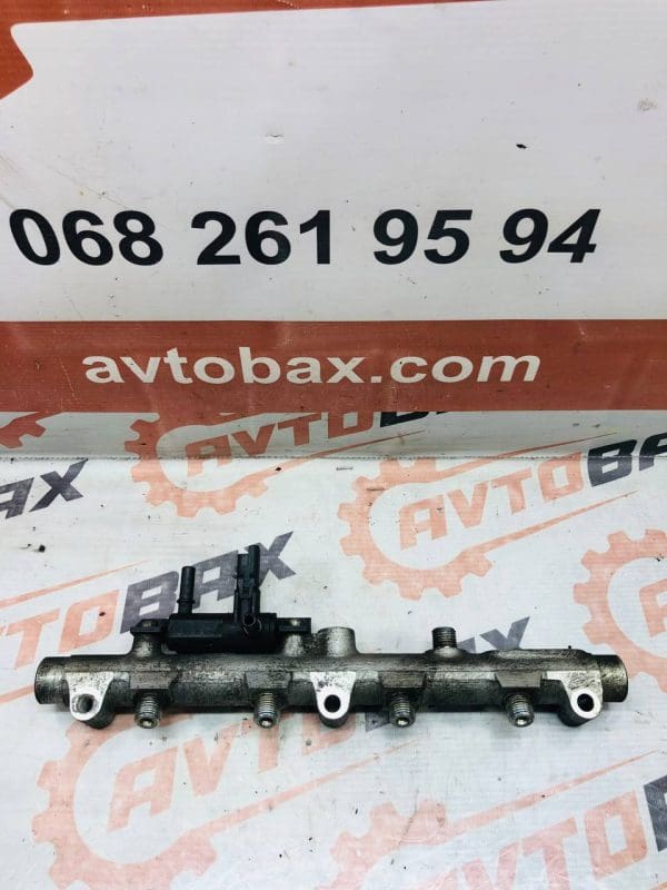Рампа форсунок (паливна рейка, розподільник/ без датчика) Fiat Scudo 0445214017 — Fiat Scudo