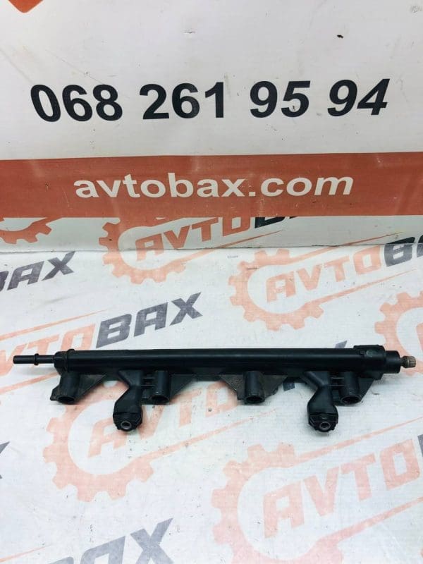 Паливна рампа Citroen C4 757564580 — Citroen c4