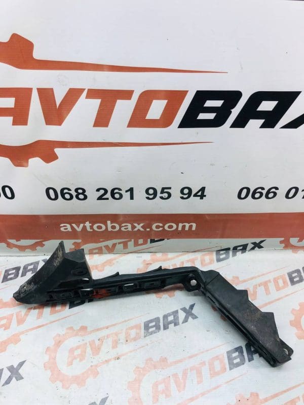 Кронштейн кріплення бампера лівий Volkswagen Touran 1T0807375C/1T0807375LH, 1T0807375 — Volkswagen Touran