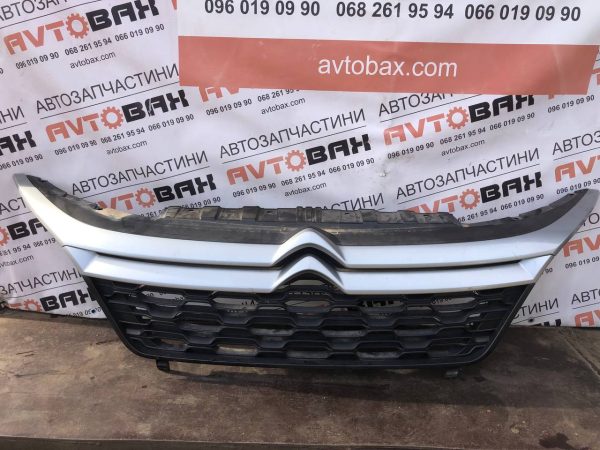 Решітка радіатора Citroen Jumper з 2014- року, 1315804070 — Fiat Ducato