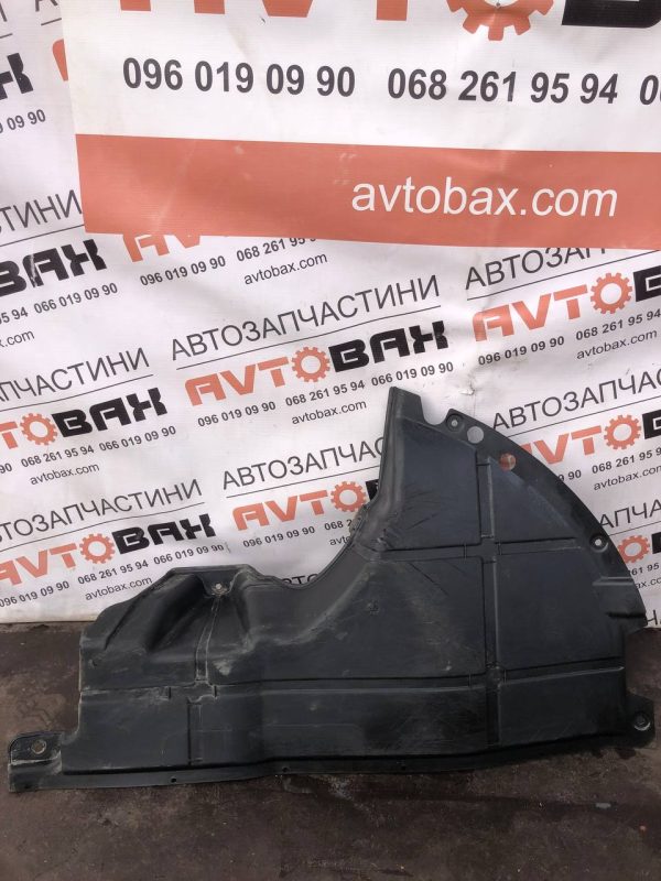 Захист двигуна пластик права сторона Fiat Ducato 1345518080 , 1356312080, 1357933080 — Citroen Boxer
