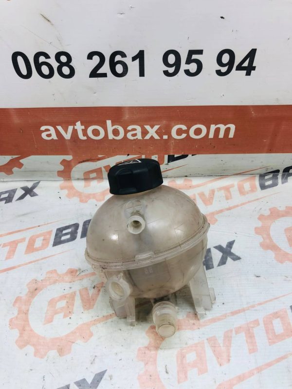 Бачок розширювальний Peugeot 5008 9678514680 9678125880 — Peugeot 5008