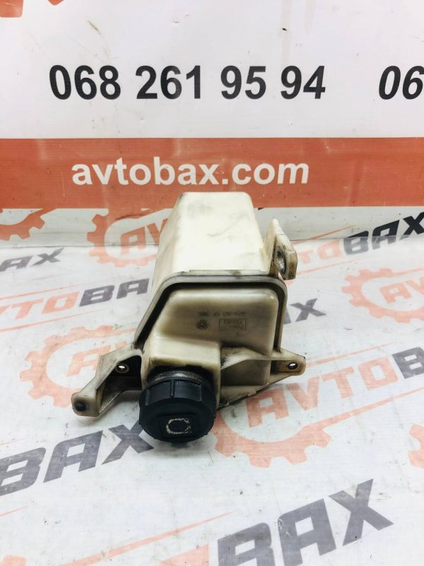 Бачок насоса ГУР Ducato/Boxer/Jumper 1363601080 — Citroen Boxer