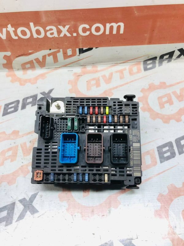 Блок запобіжників BSM Z01 Peugeot-308 II 9807091580 — Peugeot 308 II